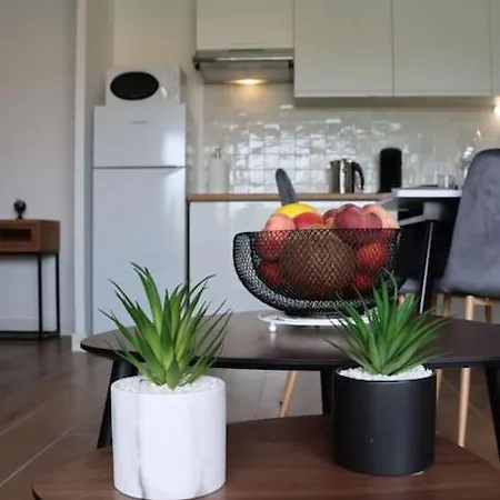 Les Chaleureux Avec Terrasse Cosy بيسكاروس