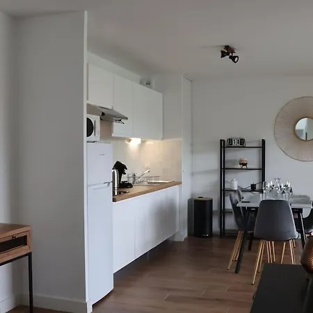 Les Chaleureux Avec Terrasse Cosy * بيسكاروس
